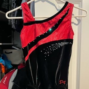 Women’s gymnastics leotard